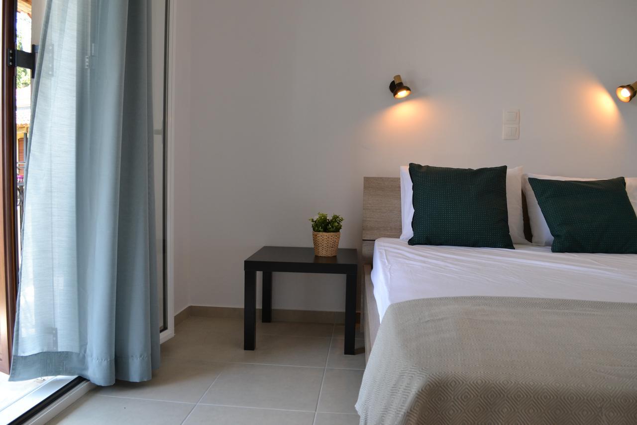 Iliana Studios Benitses (Corfu) Exterior foto