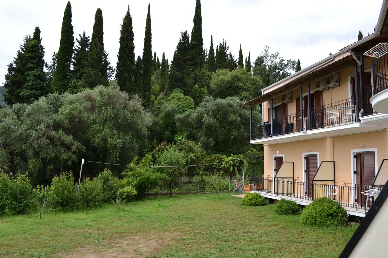 Iliana Studios Benitses (Corfu) Exterior foto