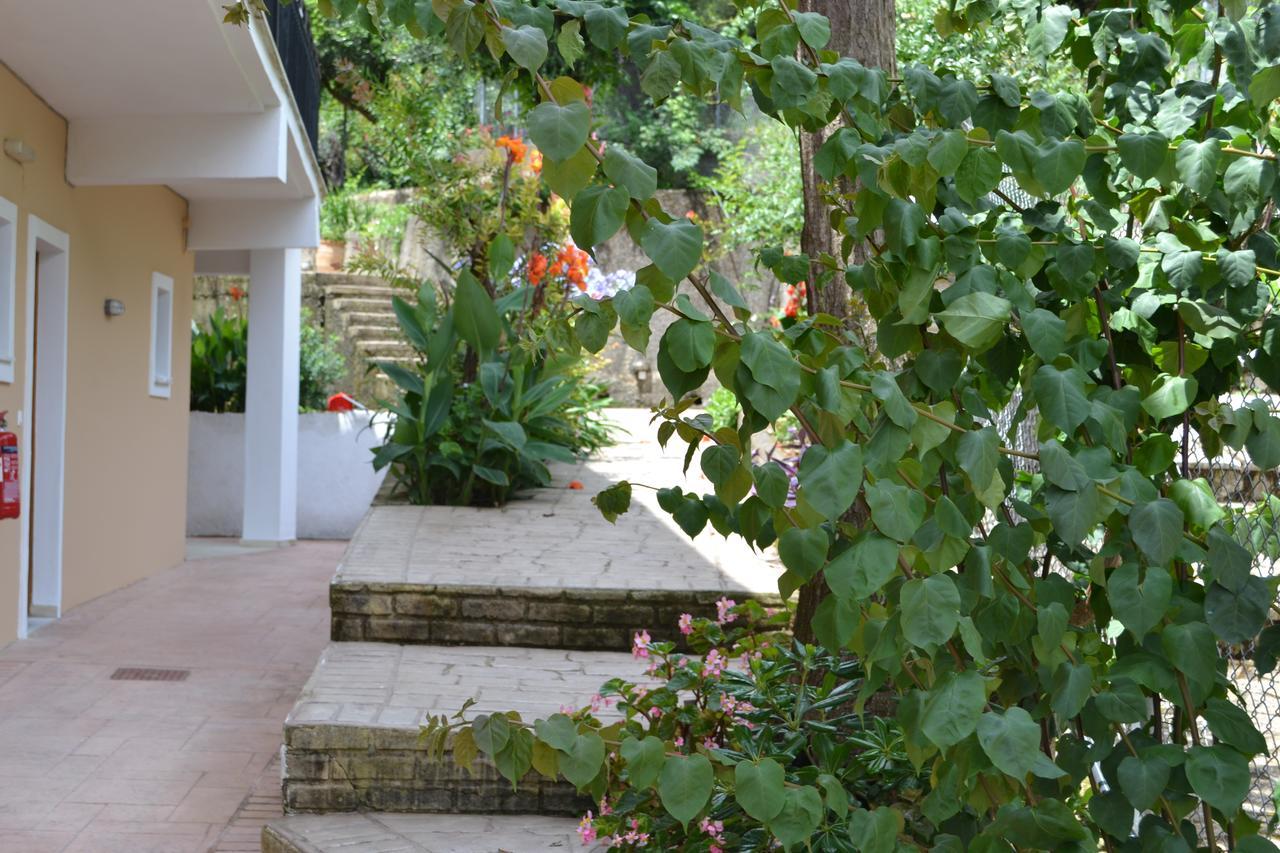 Iliana Studios Benitses (Corfu) Exterior foto